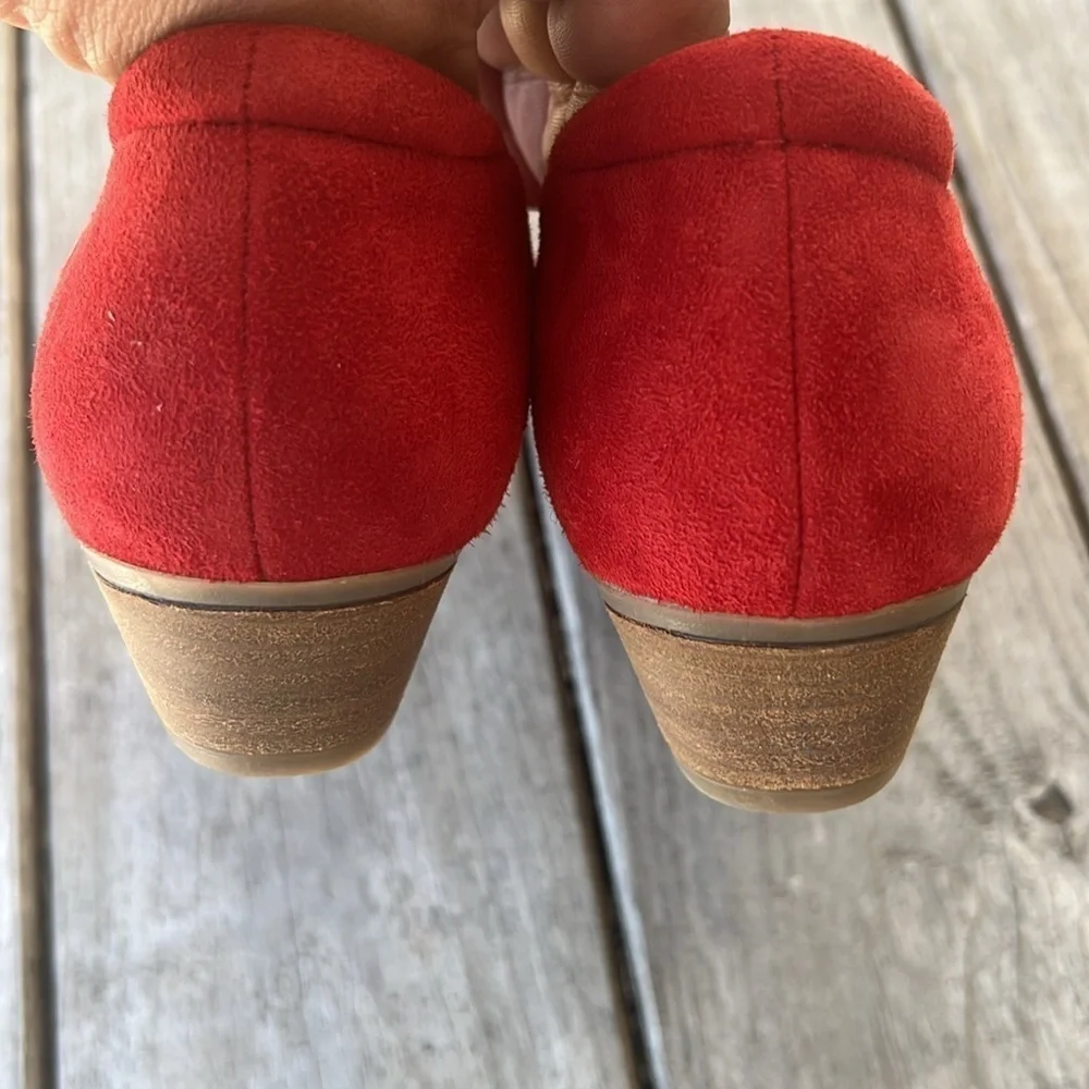 Softwaves Red Suede Mary Jane Wedges Vintage-Inspired Peep Toe Heels EU 39 (8.5)